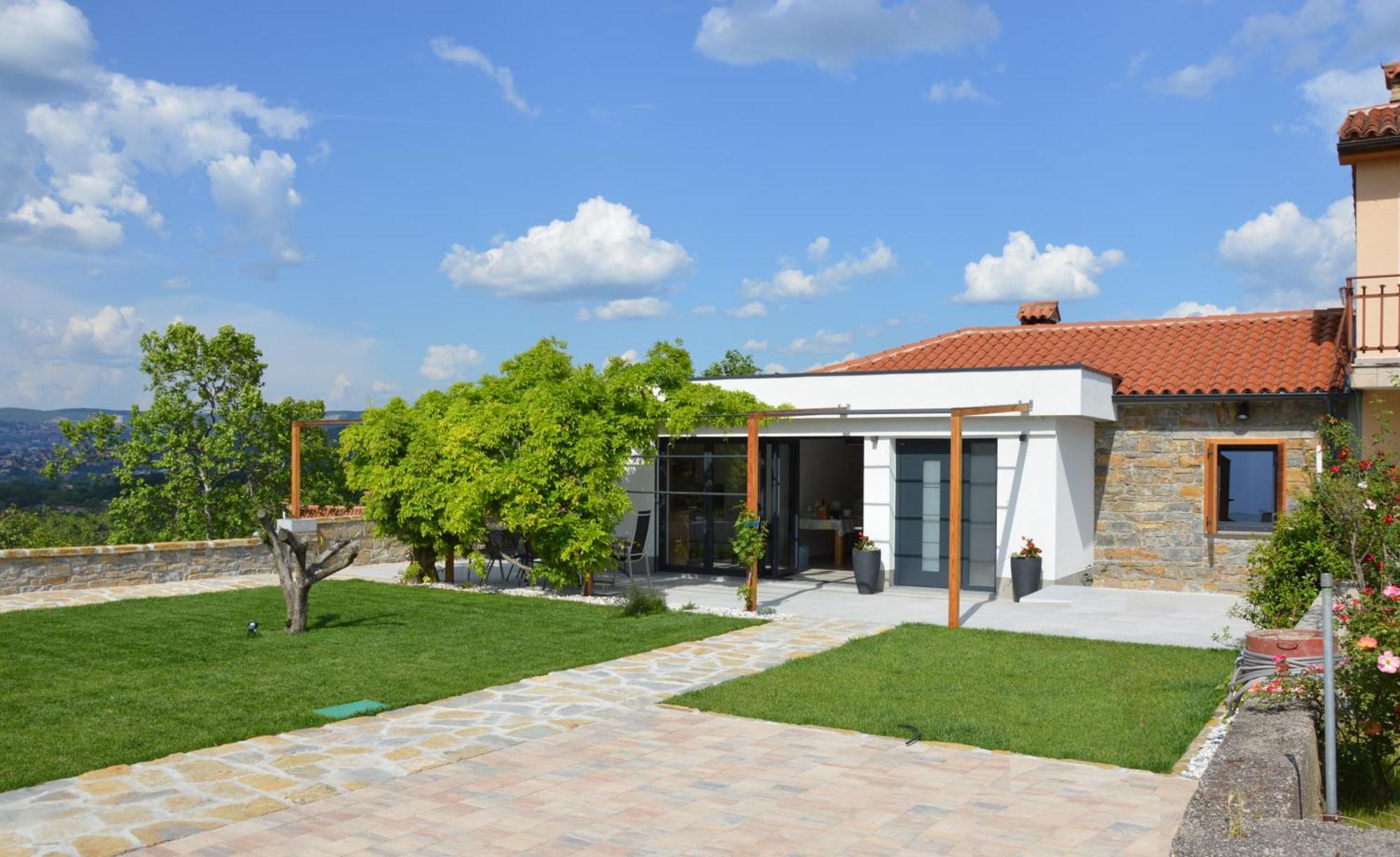 Casa Miranda - Family Comfort In A Quiet Area, Near The Sea, With Bbq And Free Parking Zgornje Skofije Zewnętrze zdjęcie